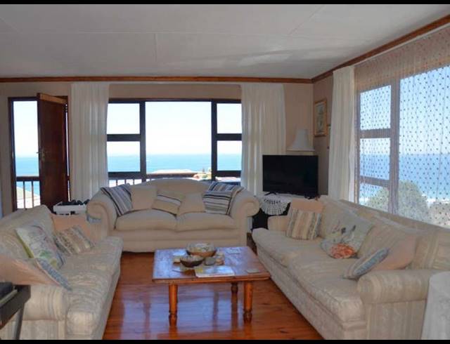 3 BEDROOM HOUSE FOR SALE IN DANA BAY